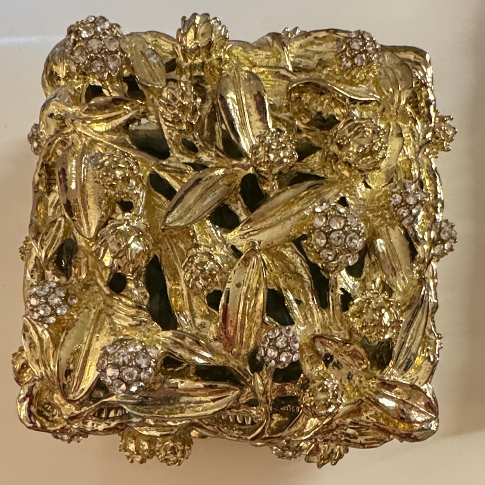 Low Start!! Gold Floral jewelry box with Rhinestones